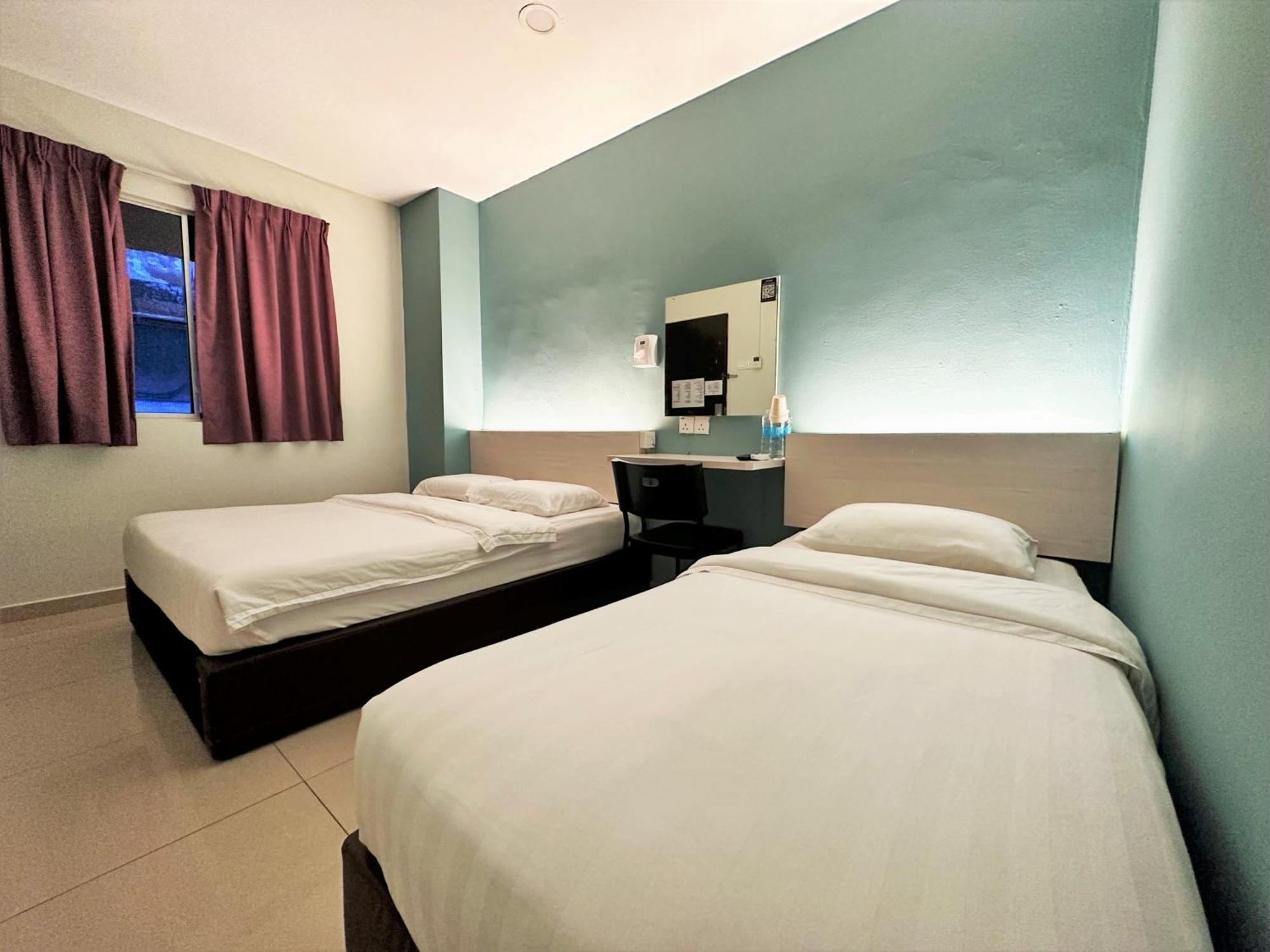 De Uptown Hotel @ Ss2 Petaling Jaya Exterior photo